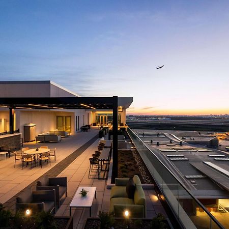Hilton Bna Nashville Airport Terminal Exterior foto